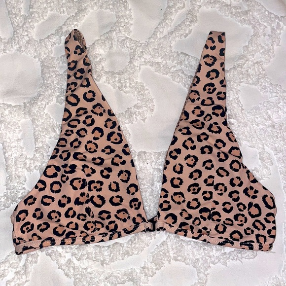 ACACIA set in Wild 🐾 - Picture 2 of 4